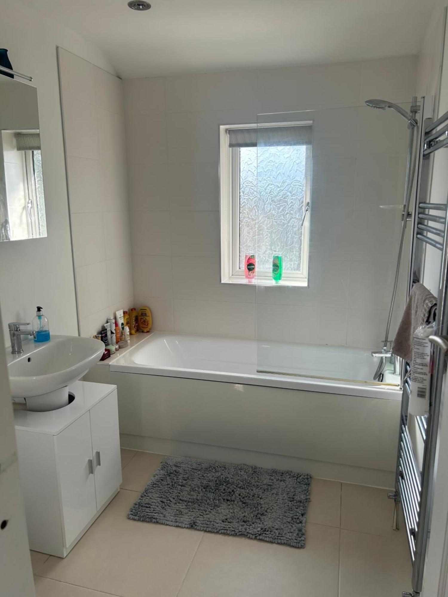 Lovely, Large Double Bedroom With Park View In Home Hazel Grove Exterior photo